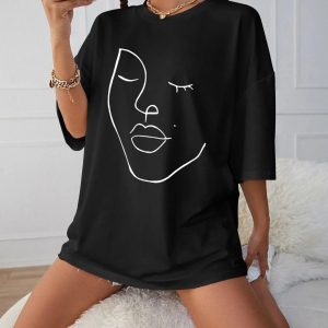 Abstract Woman Face Tee - Grunge Style Clothing for Aesthetic Outfits