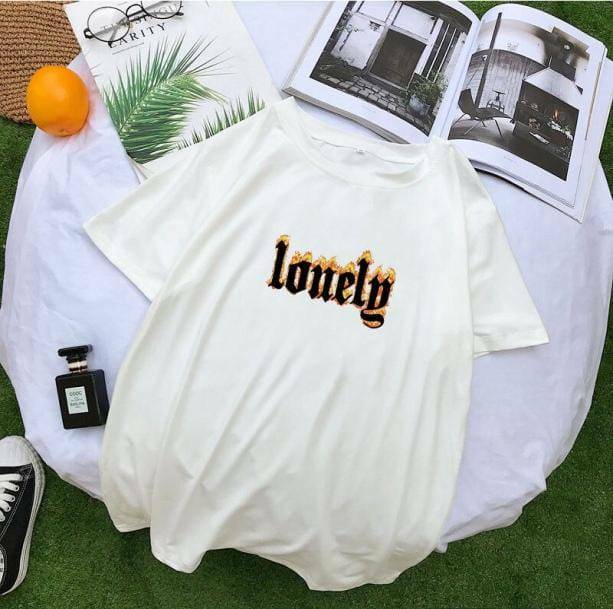 Feeling Lonely Grunge Style T-Shirt - Aesthetic Soft Girl Outfit