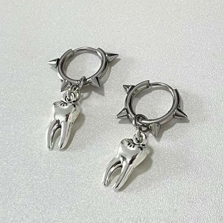 Goth Tooth Spiked Hoop Earrings for Grunge and Aesthetic Outfits