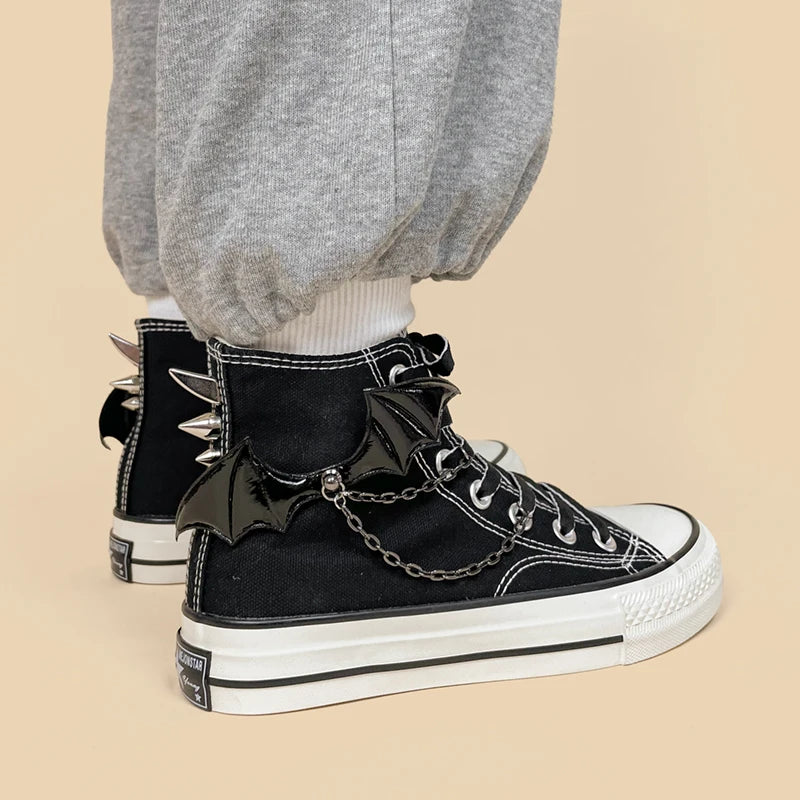 Grunge Style Bat Wings Spiked Canvas Shoes for Aesthetic Outfits