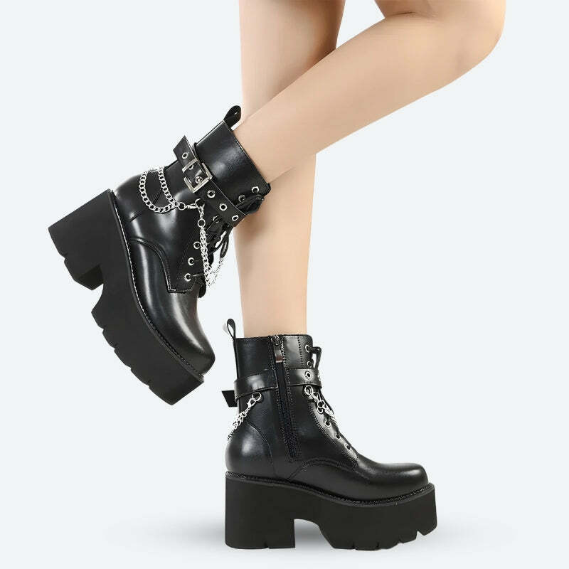 Grunge Style Chunky Boots: Aesthetic Footwear for Soft Girl & Goth Looks