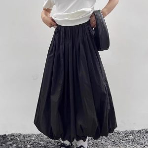 Grunge Style Clothing: Aesthetic Bubble Midi Skirt for Unique Outfits