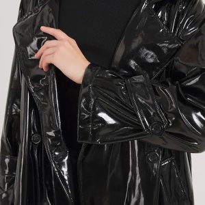 Grunge Style Clothing: Black Trench Coat for Aesthetic Outfits