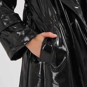 Grunge Style Clothing: Black Trench Coat for Aesthetic Outfits