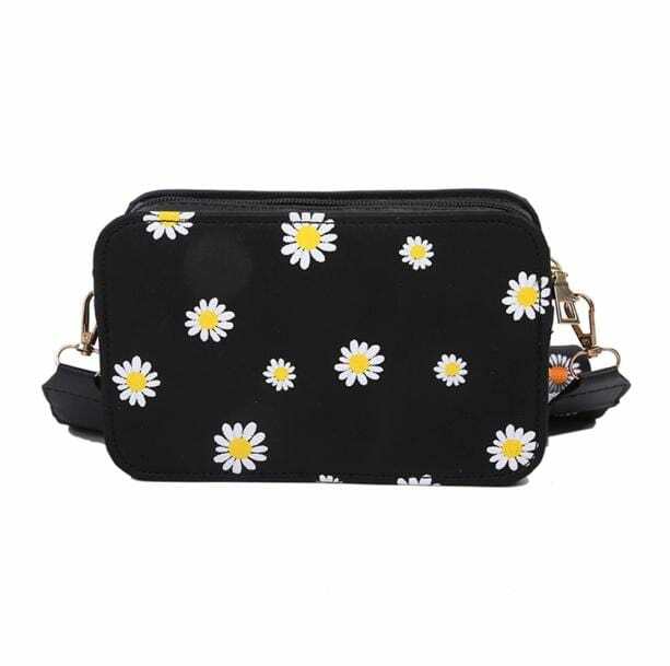 Grunge Style Clothing: Daisy Flower Handbag for Aesthetic Outfits