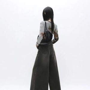 Grunge Style Clothing: Dark Wash Distressed Wide Leg Jeans for Aesthetic Outfits