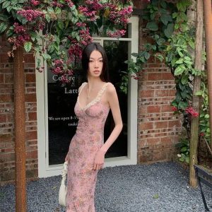 Grunge Style Clothing: Pink Maxi Dress with Aesthetic Vibes & Soft Girl Touch