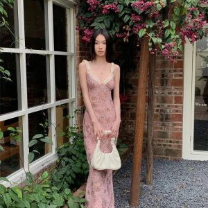 Grunge Style Clothing: Pink Maxi Dress with Aesthetic Vibes & Soft Girl Touch