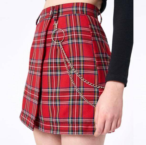 Grunge Style Clothing: Red Checkered Skirt for Aesthetic Outfits