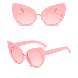 Grunge Style Oversized Kitty Sunglasses for Aesthetic Outfits