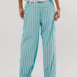 Grunge Style Striped Sweatpants: Aesthetic Soft Girl & Gothic Vibes