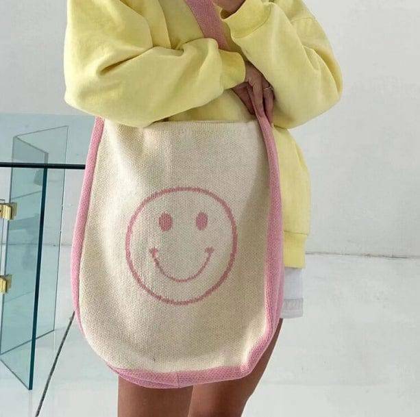 Happy Face Shoulder Bag - Cute Aesthetic Accessory for Every Outfit