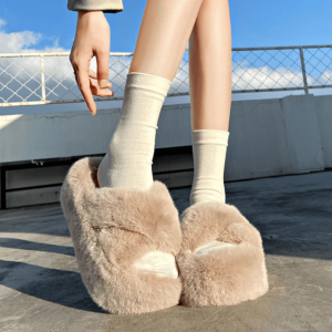 Plushy Platform Slippers: Cozy Aesthetic Footwear for Soft Girl Style