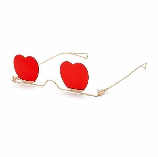 Retro Heart Sunglasses for Aesthetic Outfits & Grunge Style Clothing