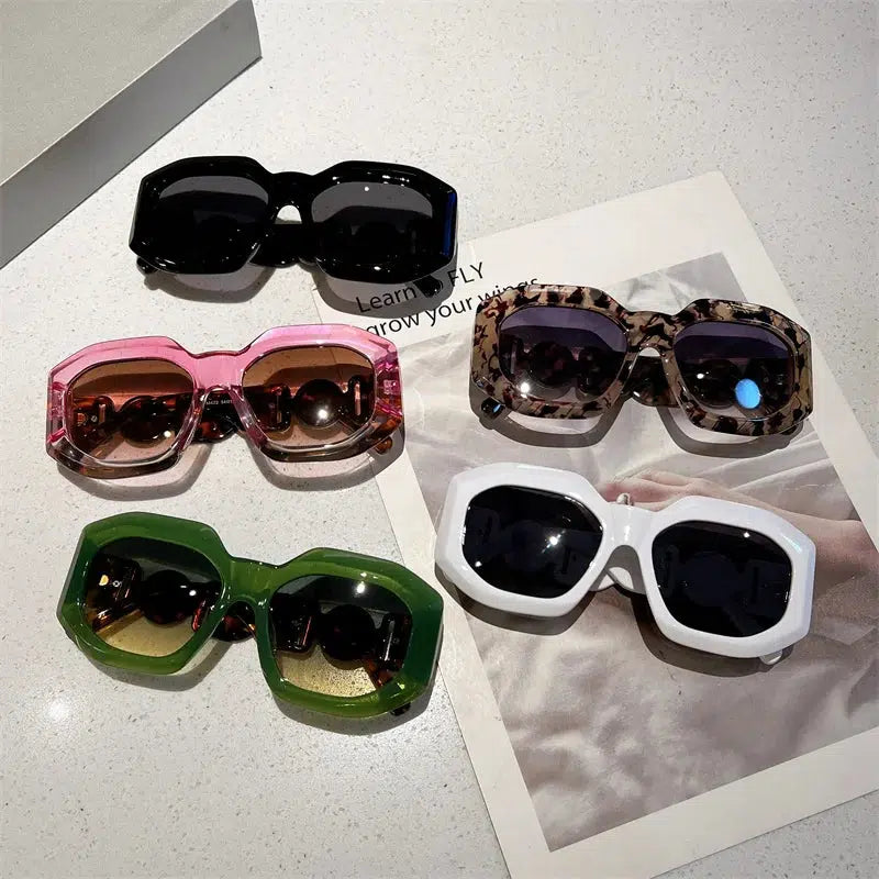 Trendy Oversized Square Sunglasses for Grunge and Aesthetic Styles