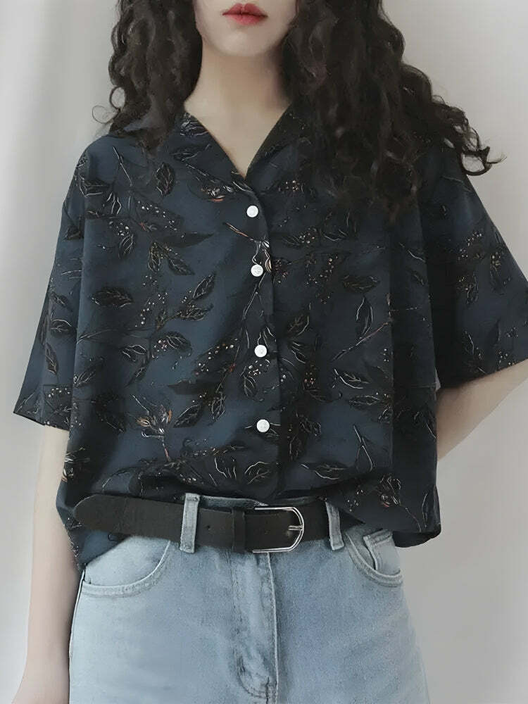 Vintage Leaf Graphic Tee - Aesthetic Grunge Style Clothing for Women